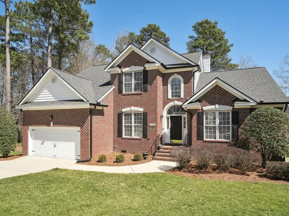 12404 Brandon Hall Dr, Raleigh, NC 27614