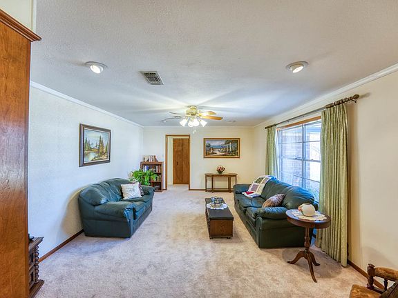 4th image of 1411 Northwood Dr