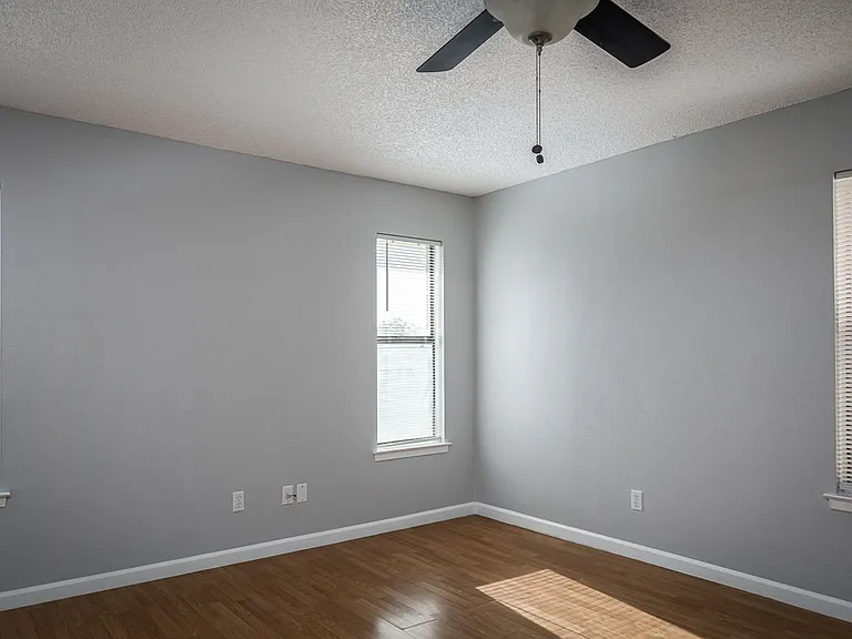 210 Warbonnet Trl — Photo 14