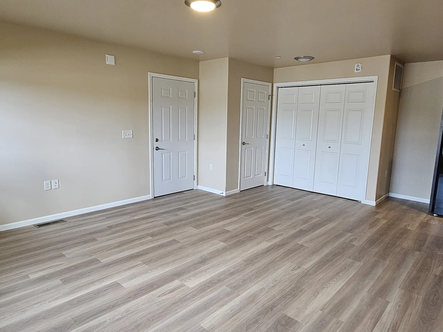 1 bed, 626 sqft, $1,100 — Photo 4