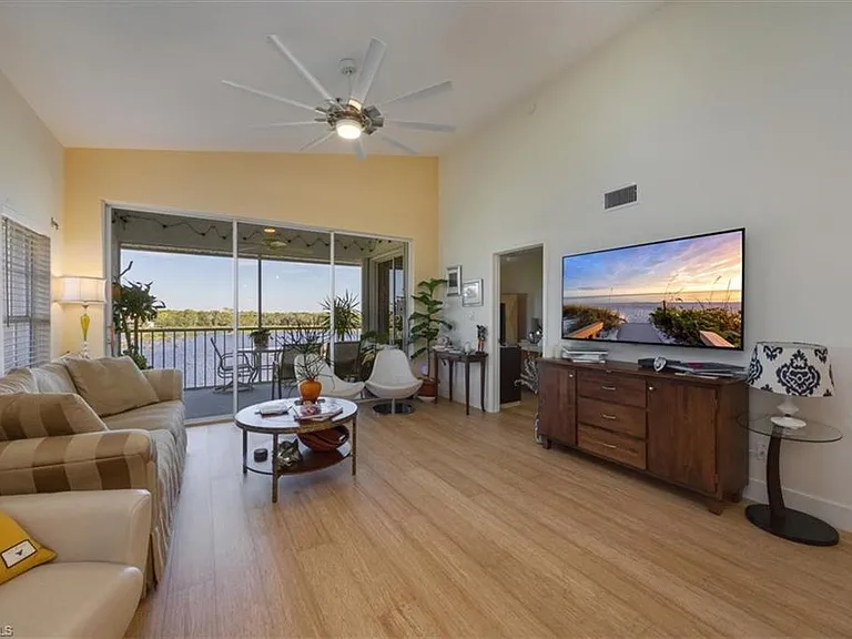 4130 Bayhead Dr #301 — Photo 3