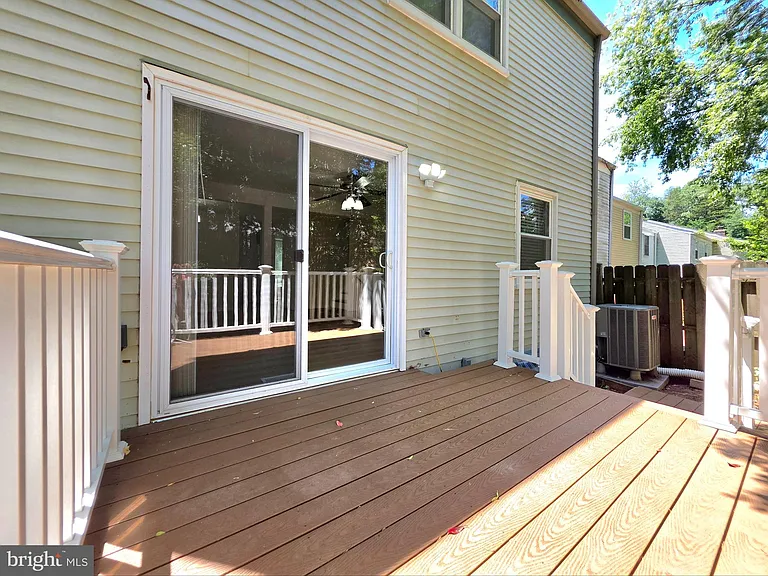2901 Piney Grove Ct — Photo 11