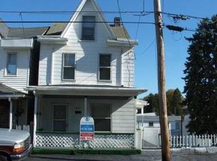 211 Cherry St, Saint Clair, PA 17970