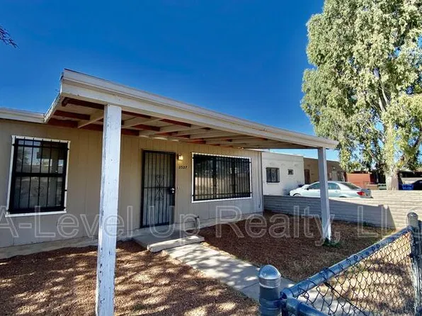 2327 E Parkside Dr, Tucson, AZ 85713