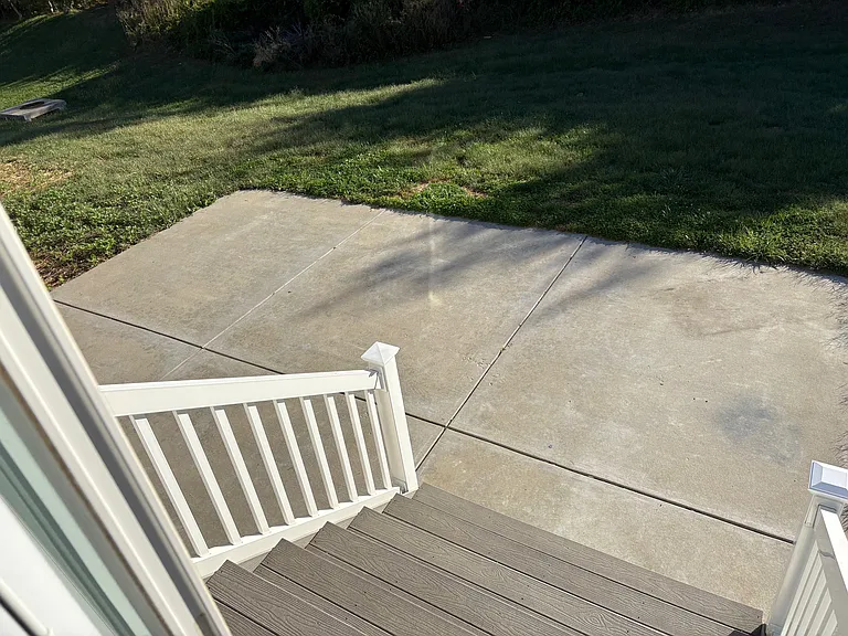 434 Honeysuckle Creek Dr — Photo 15