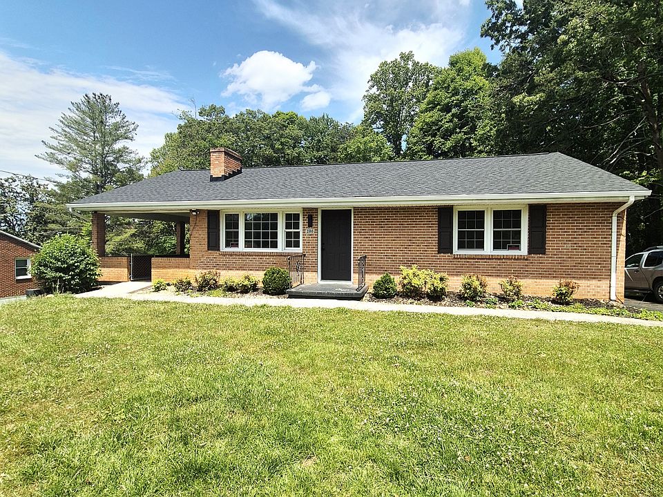 1st image of 200 Wellview Dr