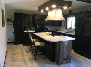 4464 Worth Rd, Pinconning, MI 48650