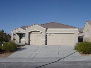 6015 Red Glitter St, North Las Vegas, NV 89031