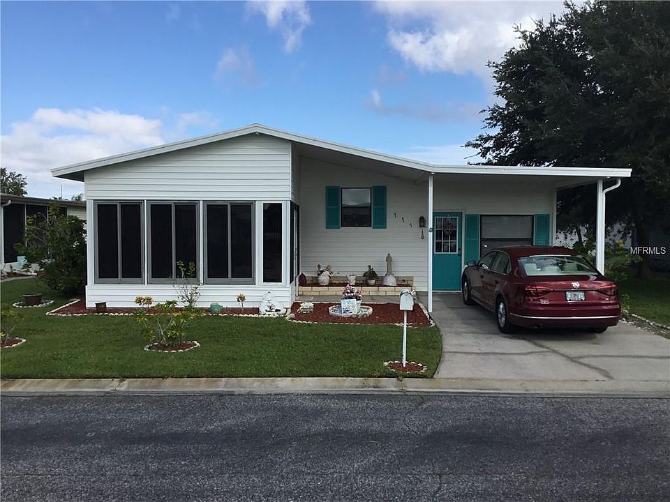 2nd image of 737 Riverview Cir