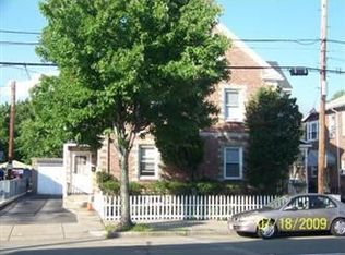 208-210 Adams St, Newton, MA 02458