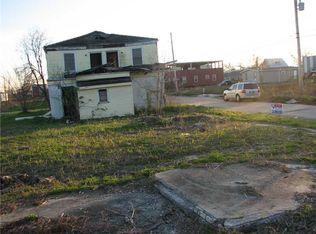 2039 Reynes St, New Orleans, LA 70117