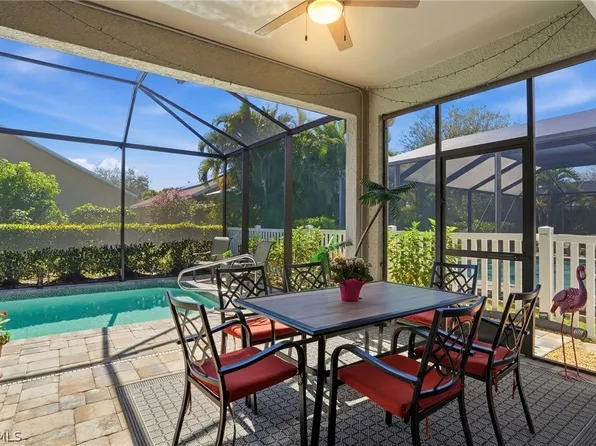 9729 Gladiolus Bulb Loop, Fort Myers, FL 33908