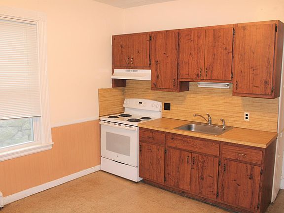 5th image of 23 Nelson St #1-A