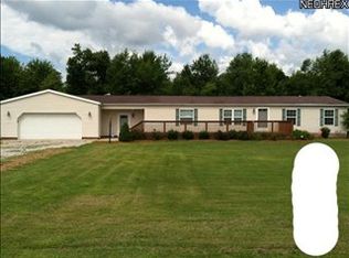 4457 Ireland Rd, Hartsgrove, OH 44085