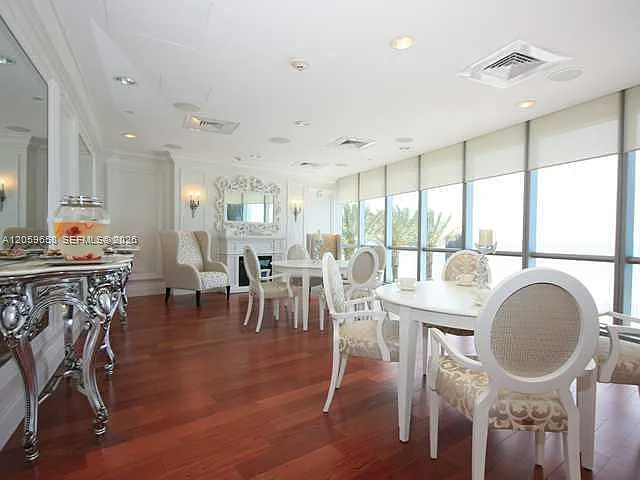 17121 Collins Ave #2108 — Photo 7
