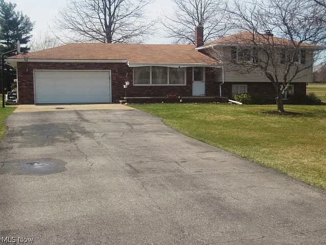 11840 Durkee Rd photo 1