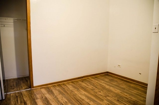 2nd image of 1420 N Western Ave APT 1R