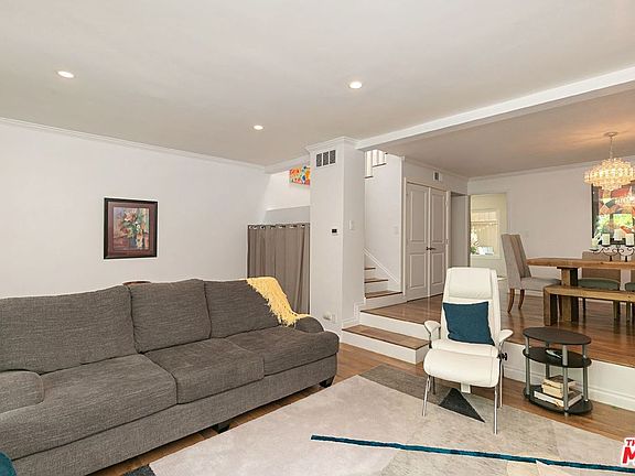 5th image of 646 Wilcox Ave