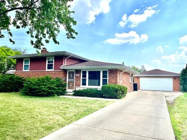 8201 W Maple Ave, Norridge, IL 60706