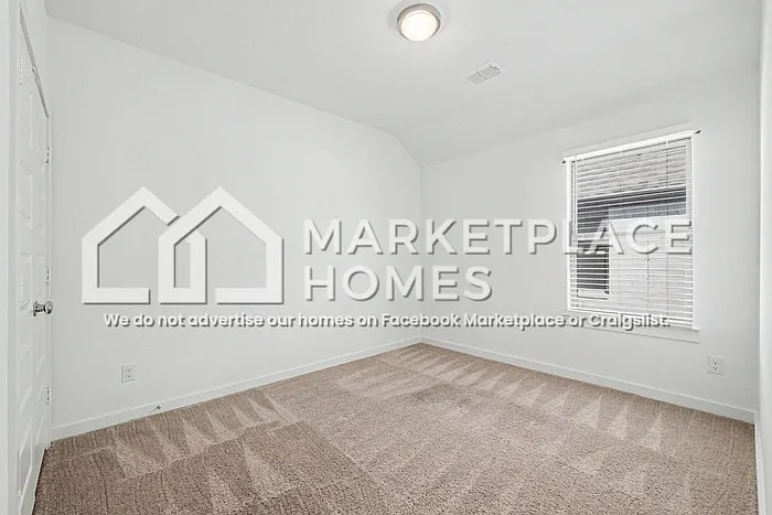 415 Bertney Dr — Photo 24