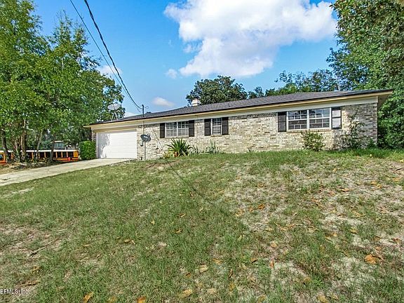 3rd image of 1542 Gandy St