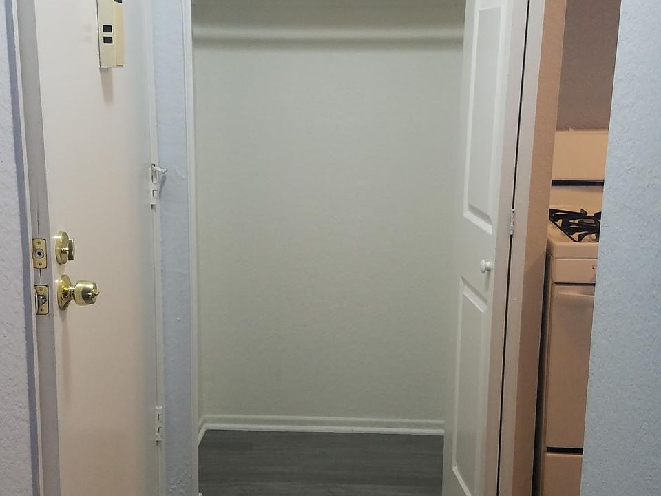 2nd image of 9949 Sepulveda Blvd #104