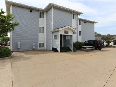 3170 W Monroe St APT 201, Waukegan, IL, 60085