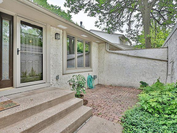 2nd image of 4346 Highland Dr