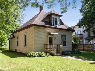 1615 C Ave NE, Cedar Rapids, IA 52402