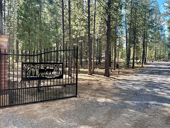 3rd image of 51829 Pine Loop Dr