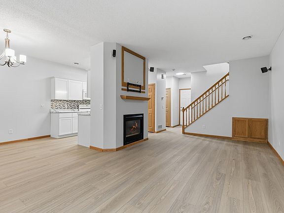 3rd image of 14278 Banyan Ln