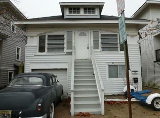 25 N Hillside Ave, Ventnor, NJ 08406