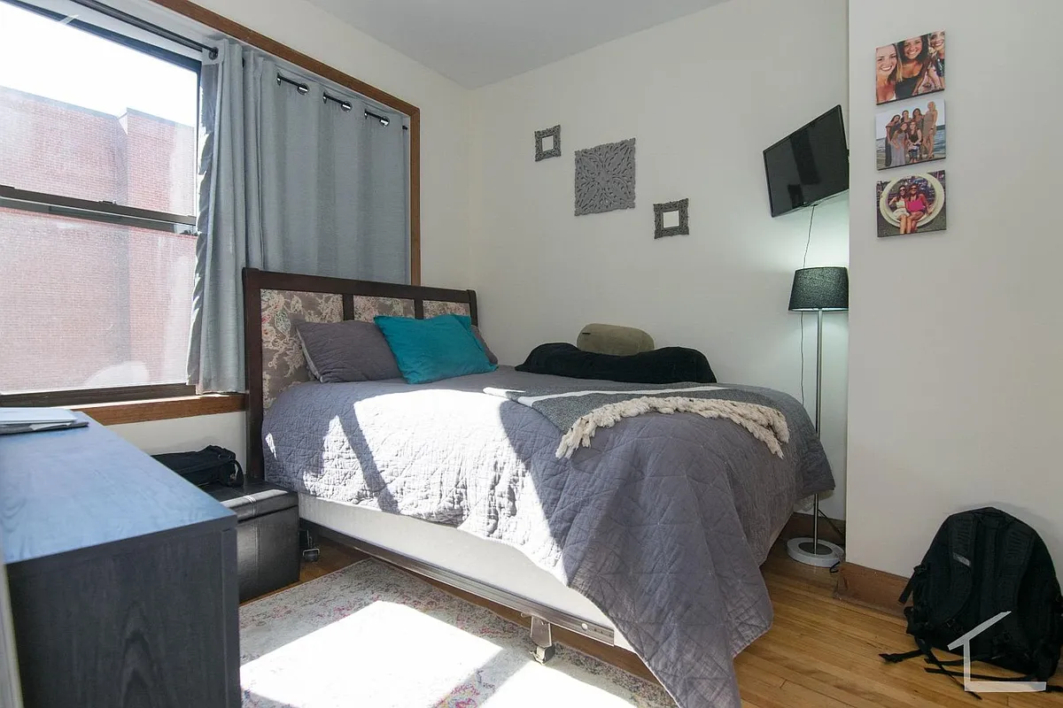 Building Photo - 1338 Commonwealth Ave #17Q