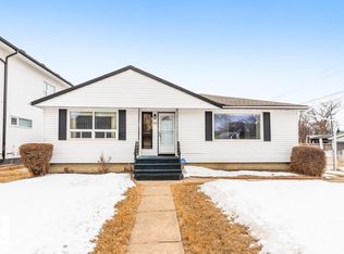 9280 77th St NW, Edmonton, AB