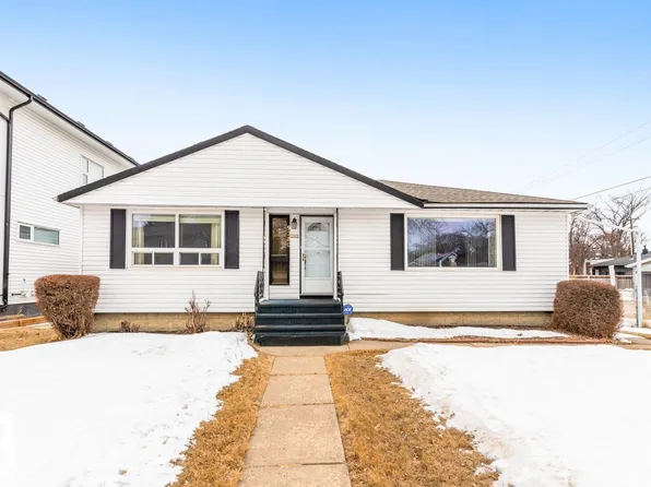 9280 77th St NW, Edmonton, AB T6C 2M1