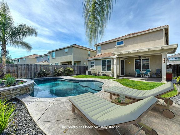 2nd image of 3096 Lamar Way