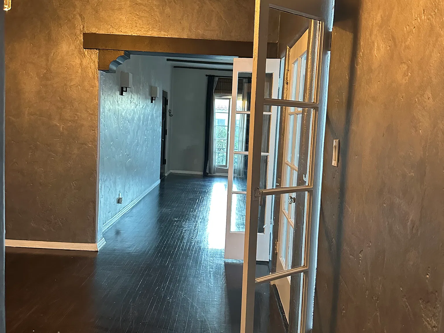2 bed, $3,450 — Photo 4