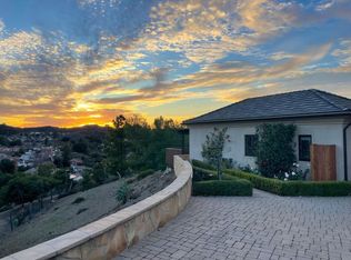 2735 Kelly Knoll Ln, Newbury Park, CA 91320