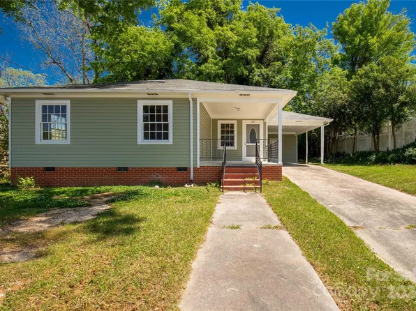 303 N White St, Lancaster, SC 29720