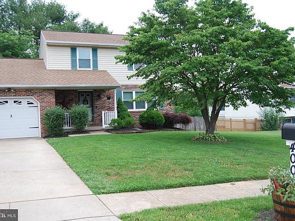 2nd image of 400 Carrollton Ct