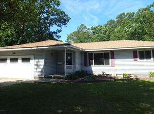 3567 Brentwood St, Norton Shores, MI 49441