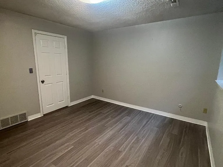 6570 E Mississippi Ave — Photo 13