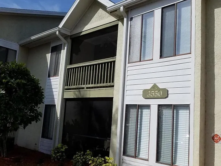 3550 Sable Palm Ln #L — Photo 2