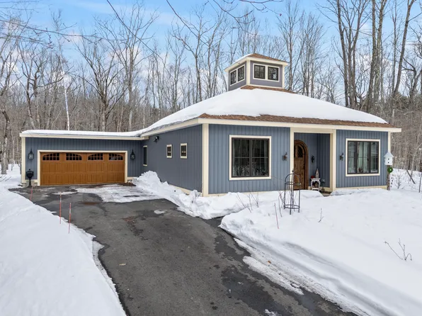 10 Blueberry Lane, Kittery, ME 03904