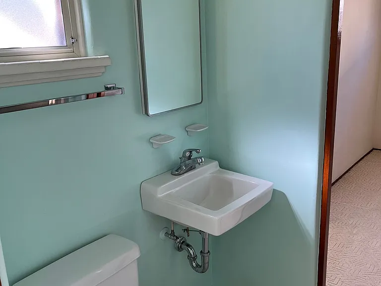 1052 Osage Cir — Photo 12