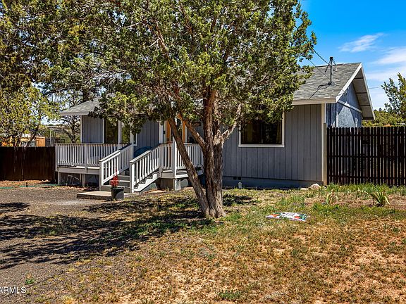 4th image of 1087 RIM VIEW Drive