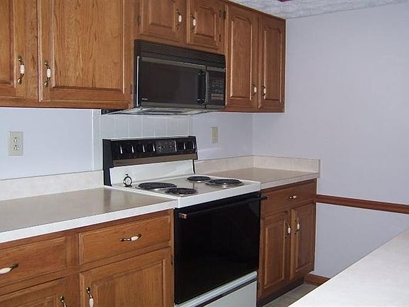 5th image of 1481 Cross Creek Cir