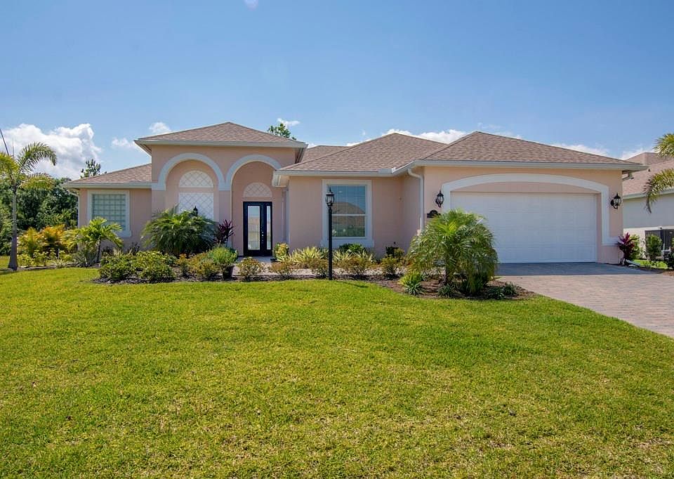 1st image of 745 Fortunella Cir SW