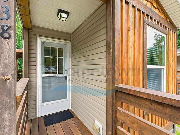 3rd image of 138 Cedar Hl