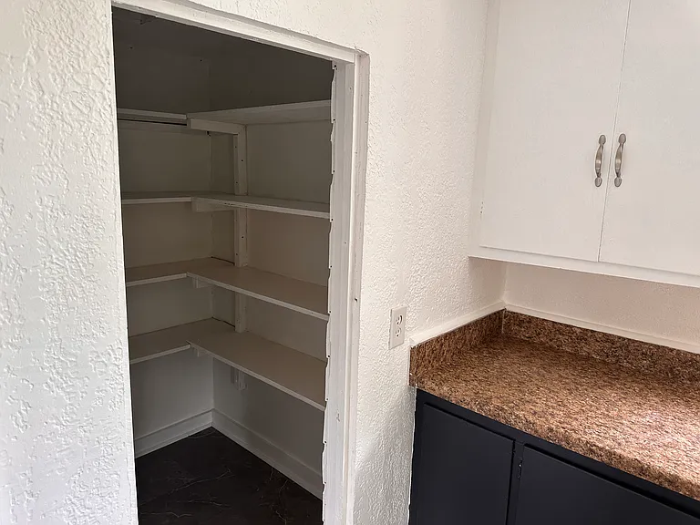 314 W Central Ave #2 — Photo 3
